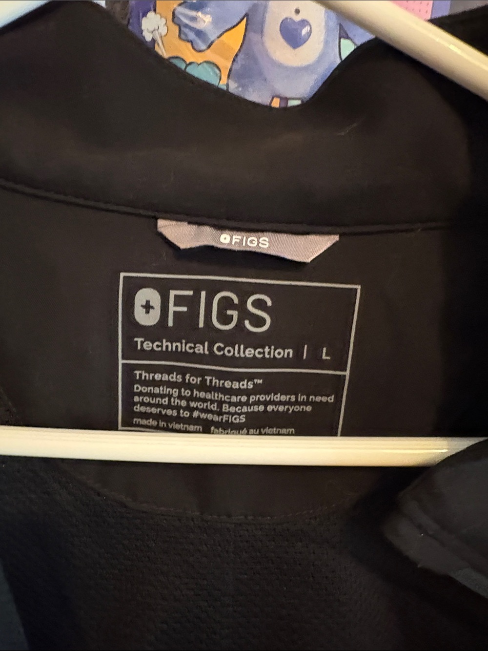 Figs women’s Sydney Scrub Jacket and wide leg scrub bottoms! - Picture 3 of 5